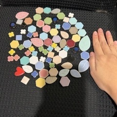 いろんなサイズのタイルの画像