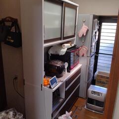 【絶賛募集中】【神奈川】【秦野】食器棚