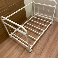 ニトリ　通気性に優れた布団収納ラック