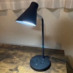 LEDデスクライト