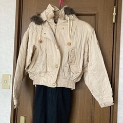 レディース　スキーウェア