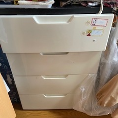 4段ラック