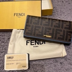 引き渡し決定FENDI 長財布　ズッカ柄