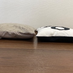 ソファークッション２個の画像