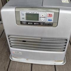 ダイニチ　石油ファンヒーター