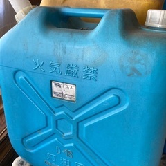 灯油用１８ℓポリタンク