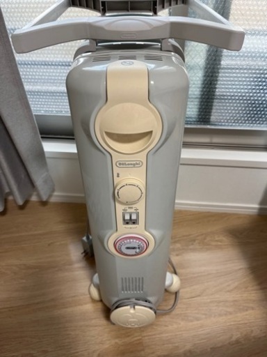 デロンギ　オイルヒーター