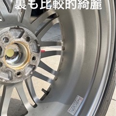 スタッドレスタイヤ（ナット、ホイール込み）4本の画像