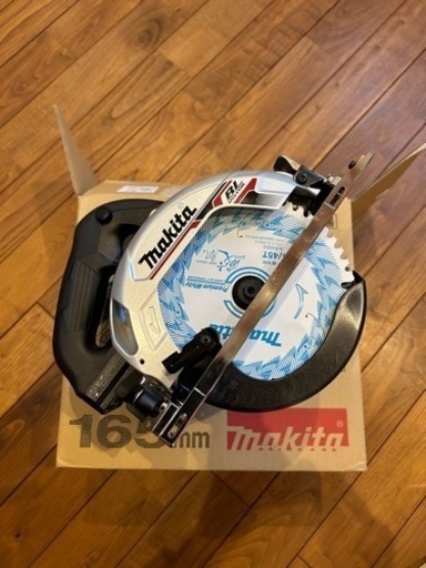 makita マキタ 充電マルノコ18V HS631DZSB 新品