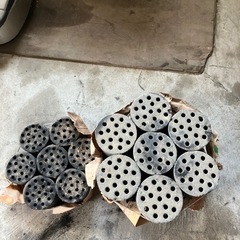 練炭　28個