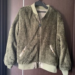 LOVETOXICのアウターの画像