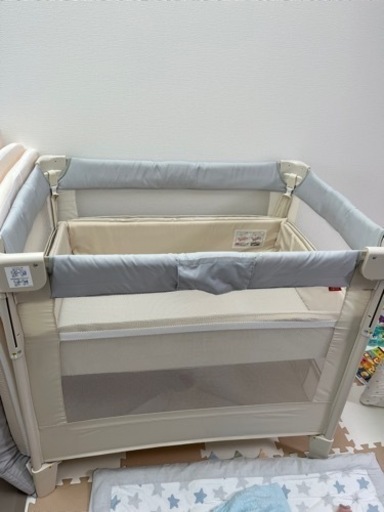 ココネルエアー　グレー