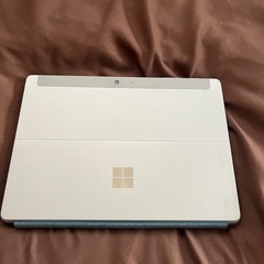 Surface Goの画像