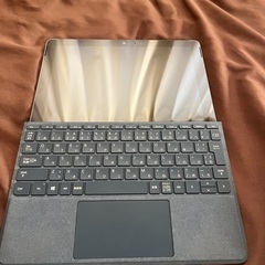 Surface Goの画像