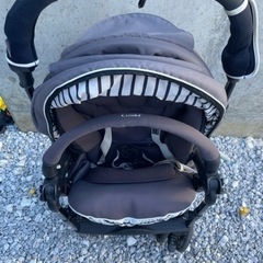 コンビ　ベビーカーの画像