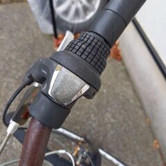 【ジャンク】GRAPHIS　クロスバイク　タイヤサイズ２６インチの画像