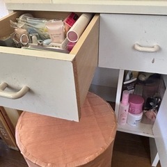 ドレッサー(化粧台)いりませんか？の画像