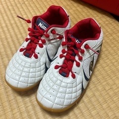 ニッタク　シューズ　20.0