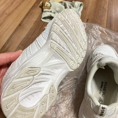 瞬足19.0 白　美品の画像