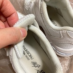 瞬足19.0 白　美品の画像
