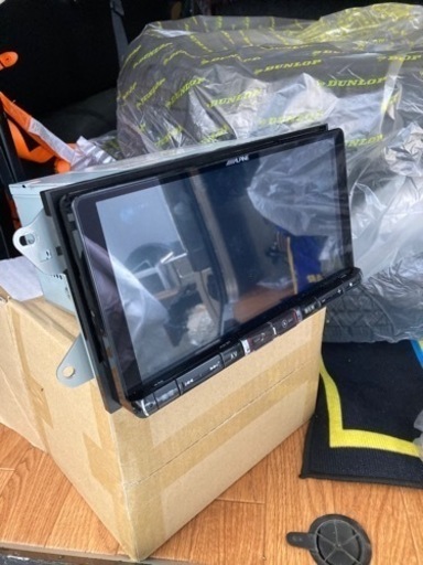 カーナビ、テレビ ALPINE x9za
