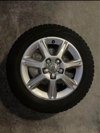 アウディA3 純正タイヤ