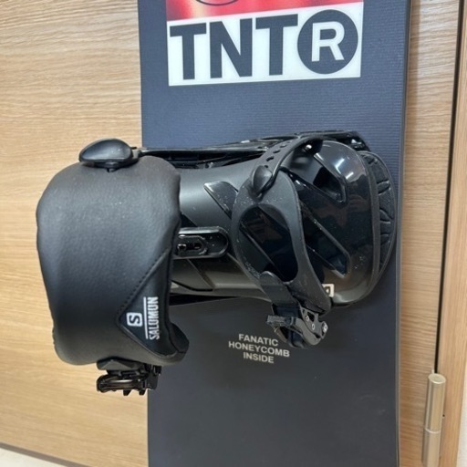 【引取】FNTC TNTR スノーボード 143cm FANATIC HONEYCOMB INSIDE