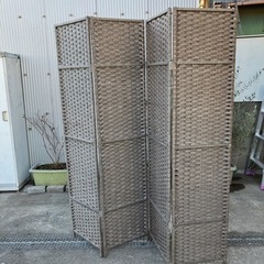 ニトリ　パーテーション　スクリーンティクス