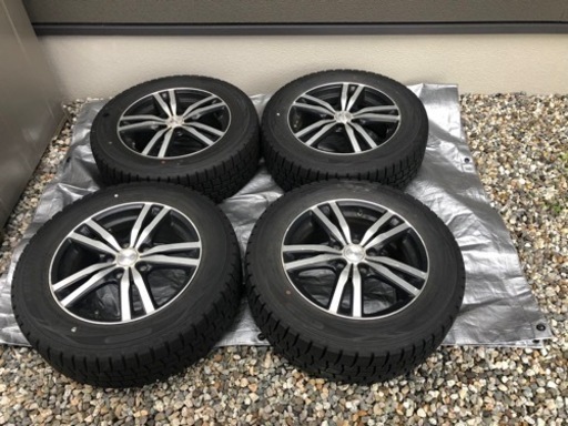 ダンロップ（DUNLOP）スタッドレスタイヤ