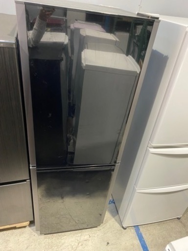 東芝　冷蔵庫　MR-HD26Y　256L　2015●E104W010