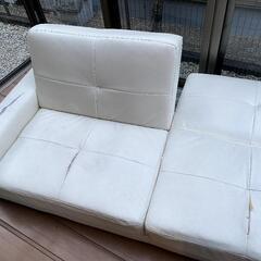 ソファベッド　12/6までに取りに来れるになりますの画像