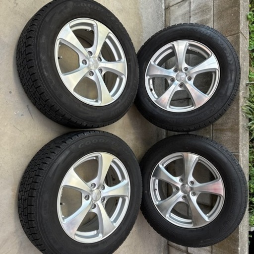 更に値下げ！Weds Leonis  スタッドレス225-65R17  ACA-36 Rav4で使用