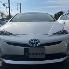 トヨタ　プリウス4wd
