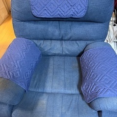 リクライニング電動ソファ　(ニトリ)