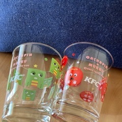 ガチャピン、ムックのグラス2個セット