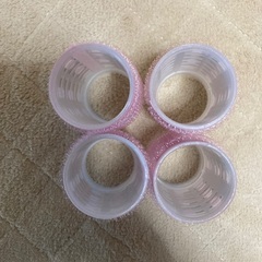 手巻きカーラー　４つの画像