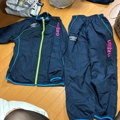 umbro  シャカシャカジャージ上下150cm