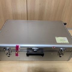 アタッシュケース　鍵なしの画像