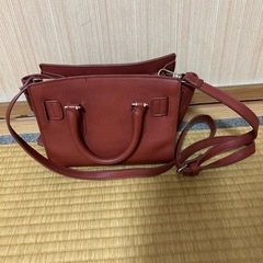 ショルダーバッグ（赤茶色）の画像