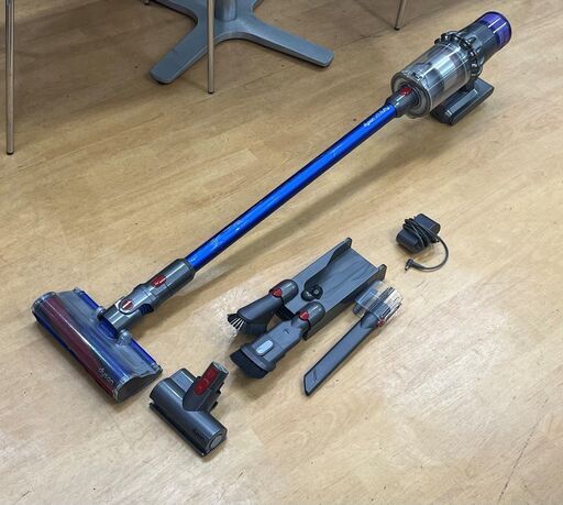 早い者勝ち！ダイソン Dyson V11 Fluffy SV14 掃除機 コードレスクリーナー ジャンク品