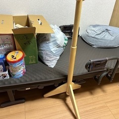 お値下げ自動リクライニングベット。シングル。の画像