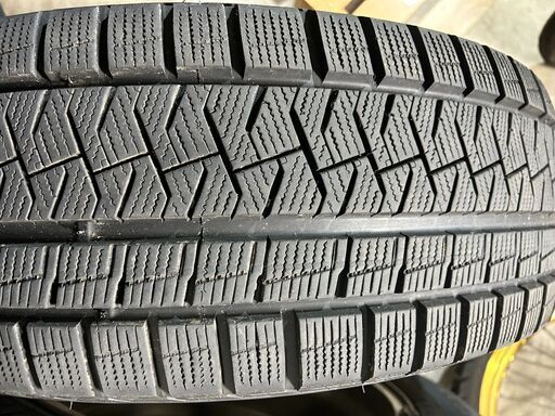 レガシィアウトバックで使用していたスタッドレスタイヤ付ホイール付き４本セット225/60R17
