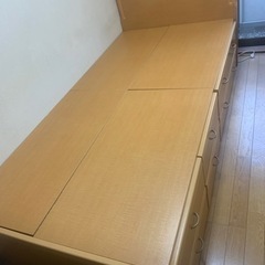 無料でお譲りします　収納付きシングルベッド