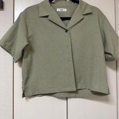 服 ファッション トップス