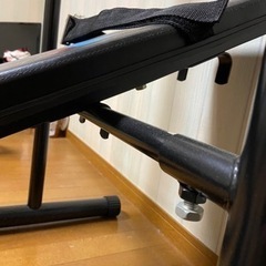 懸垂、腹筋マシンの画像