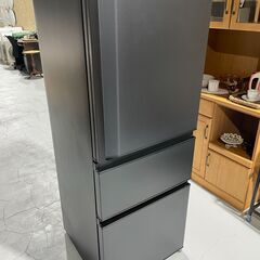 商談中★東芝★ 326L 3D冷蔵庫 2022年 GR-T33SC（KZ）自動製氷機能 マッドチャコール 新生活 生活家電 キッチン 福島 郡山市 a