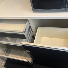 ファミリー向け食器棚★人気パモウナの画像