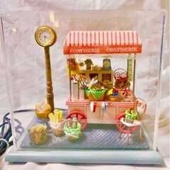 ドールハウス　ミニチュア　お菓子ワゴン　点灯します。シルバニア人...
