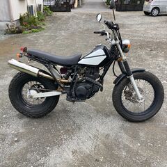 ヤマハ YAMAHA TW200スカチューン ジモティーに限り格安出品