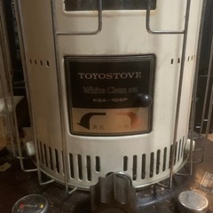 レトロ 灯油ストーブの画像